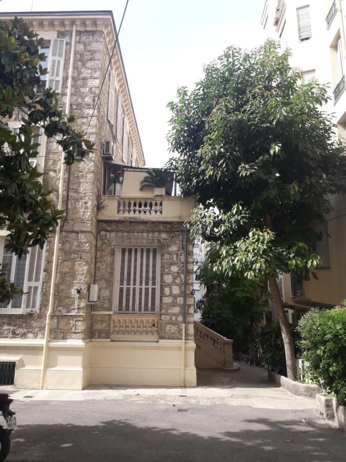 Chambre Privee Avec Sdb Partagee Chez L'Habitant A 10Mn De La Mer Lejlighed Nice Eksteriør billede